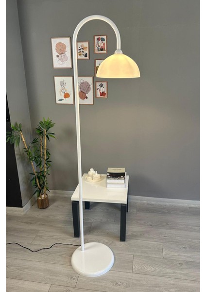 Modern Beyaz Metal Lambader, Oturma ve Çalışma Odası Için Şık Dekoratif Aydınlatma indirimleri