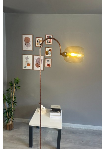 Modern Bej Patina Gövdeli Şık Oturma Odası Lambası fırsatları