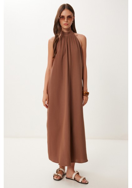 Halter Yaka Yazlık Müslin Elbise