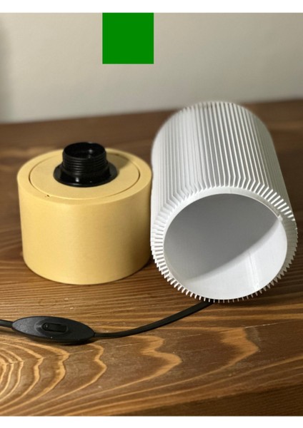 Şık Bej Modern Masa Aydınlatması, Evinize Zarif Bir Dokunuş Katar