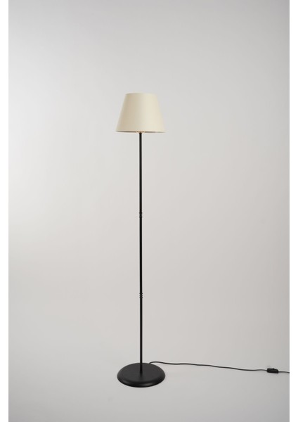 Şık Siyah ve Krem Metal Lambader 25X25X145 Cm, Modern ve Zarif Tasarım