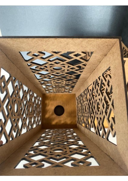 3'lü Ahşap Lambader, Ceviz Renk, Modern ve Şık Tasarım fırsatları