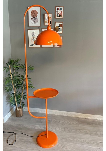 Ayarlanabilir Turuncu Metal Lambader, Hareketli ve Modern Tasarım ile Aydınlatma Sağlar fiyatları
