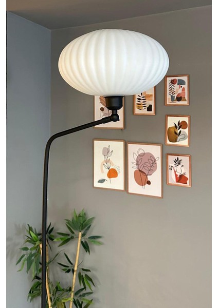 Modern Dekoratif Metal Zemin Lambası, Beyaz Cam Gövde, Şık ve Şık Tasarım fiyatları