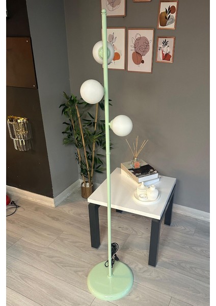 Beyaz Cam Başlıklı Modern Dekoratif Metal Zemin Lambası, Oturma ve Çalışma Odası Için Perfect modelleri