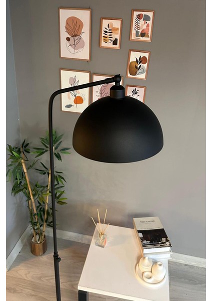 Modern Hareketli Siyah Metal Zemin Lambası, Oturma ve Çalışma Odası Dekoru Için. modelleri