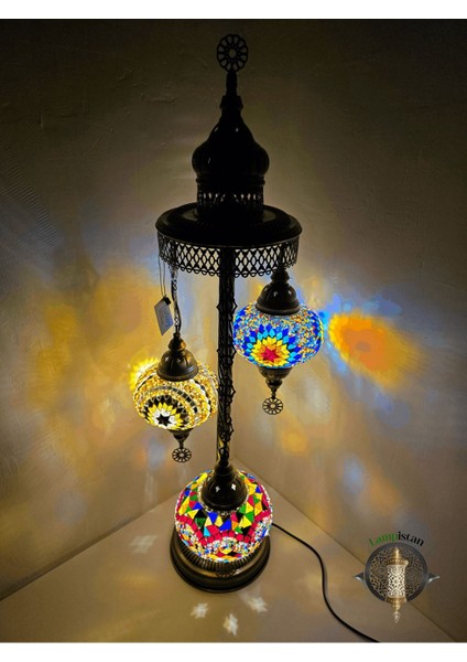 Modern Metal Lambader, Şık ve Dayanıklı Ev Dekorasyonu Için Ideal Seçim