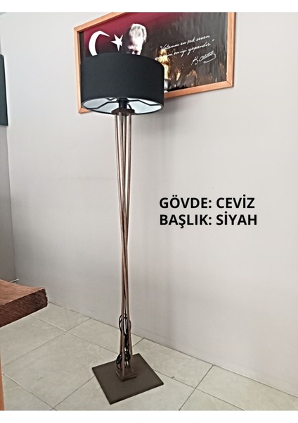 Şık Ahşap Siyah Lambader ile Evinizde Sıcak ve Modern Atmosfer