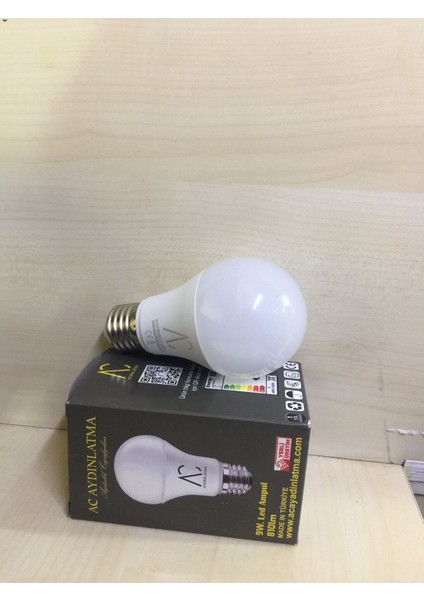 9W Beyaz LED Ampul, Enerji Tasarruflu ve Uzun Ömürlü Aydınlatma Sağlayan Ürün fırsatları