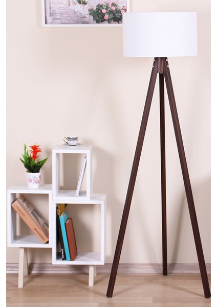 Beyaz Üç Ayaklı Yuvarlak Lambader, Kumaş Başlık, Şık ve Modern Tasarım