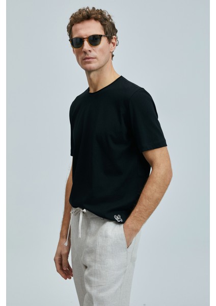 Junya Erkek Basic Tişört Siyah fiyatları