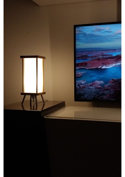 Aç-Kapa Anahtarlı Beyaz Ahşap Gece Lambası, Abajur, Hediyelik fırsatları