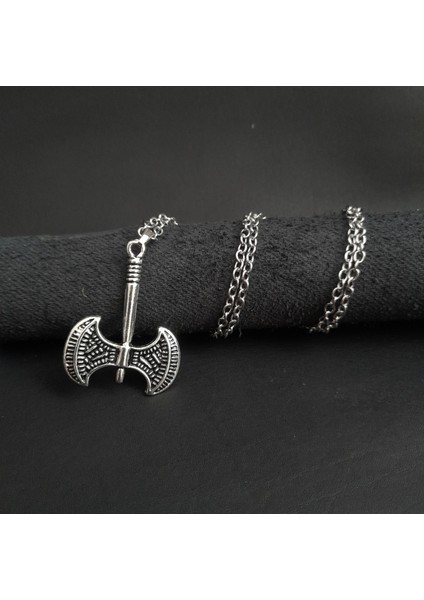 Nordic Balta Figürlü Kolye