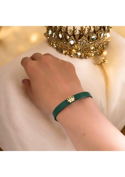 Ç Harfine Özel Doğal Koyu Yeşil Derili Taç Motifli 14 Ayar Altın Plakalı Hediye Bileklik-504 Harf fırsatları