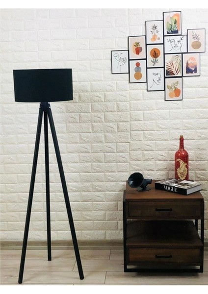 Şık Üç Ayaklı Tripod Siyah Yuvarlak Başlık ve Kahve Ayak Lambader