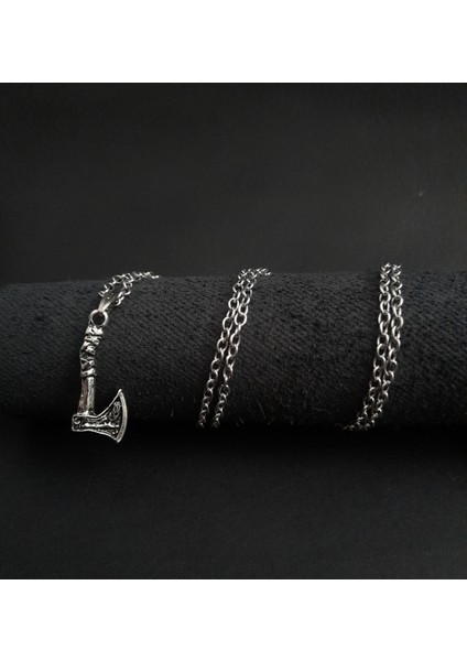 Viking Balta Figürlü Kolye