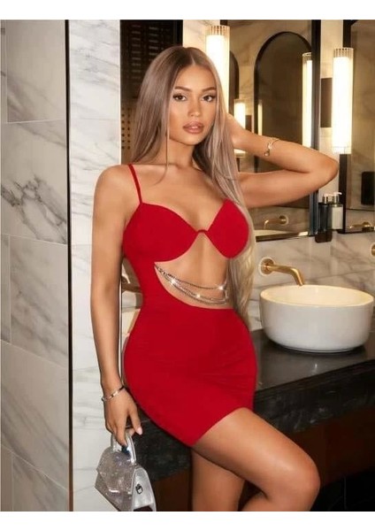 Miss Zincir Detaylı Göğüs Dekolteli Kırmızı Mini Club Elbisesi fırsatları