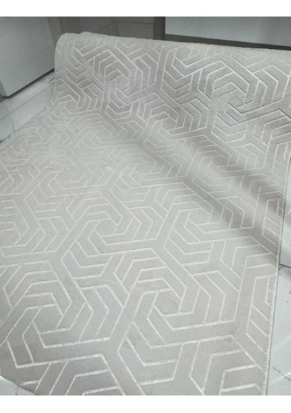 Jel Kaymaz Taban Kesme Halı Yolluk Krem Zikzaklı Makinede Yıkanabilir fırsatları