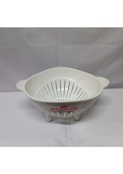 Şık ve Kullanışlı Makarna Süzgeci, Pratik Mutfak Aksesuarı