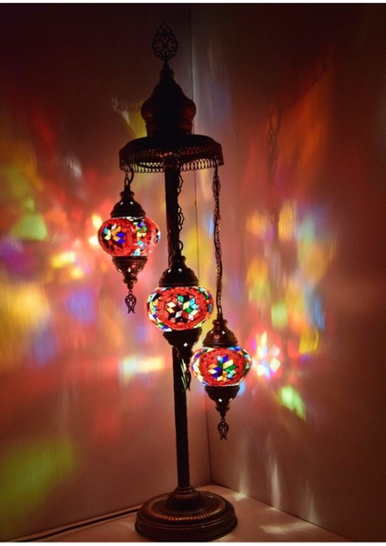 Köşe ve Gece Kullanımı Için Renkli Mozaik Lambader, Şık Dekoratif Aydınlatma Seçeneği