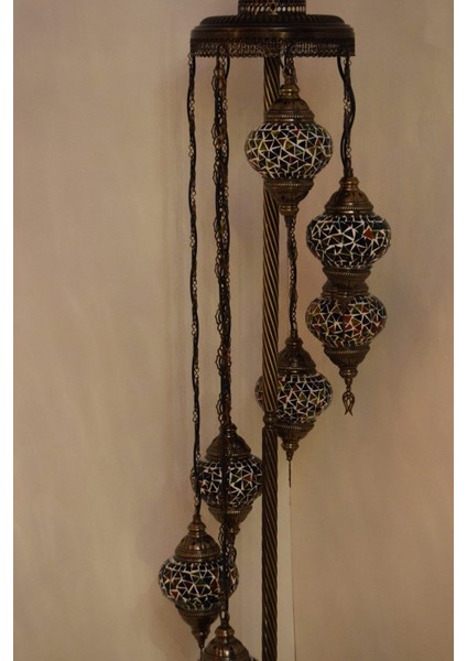 Şık Çoklu Elişi Camlı ve Mozaik Ayaklı Dekoratif Köşe Lambası modelleri