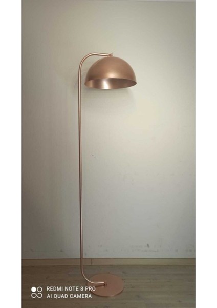 Rustik Bakır Köşe Lamba, 40 cm Çaplı, Şık ve Dekoratif Metal Tasarım fiyatları