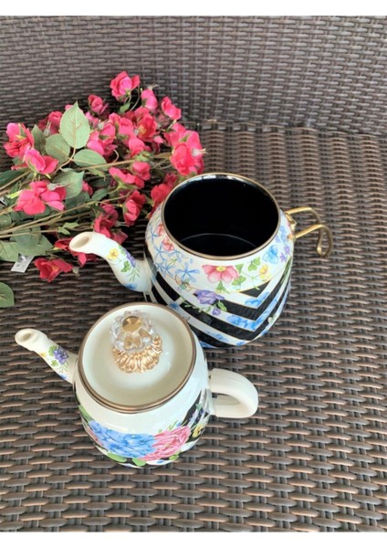 Kırmızı Vintage Emaye Çaydanlık, Şık ve Dayanıklı Tasarım fiyatları