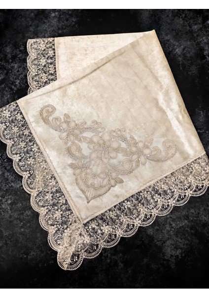 Şık Dantelli Kapuçino Bohça, Gelin ve Nişan Için Zarif Seçenek