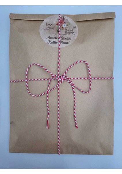 1 Adet 25X35 Orta Boy Anneler Günü Hazır Hediye Paketi Seti (Hediye Paketi + Ip+ Etiket)