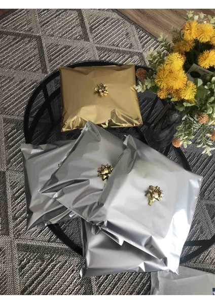 25X35 Gri Yapışkanlı Metalize Hediye Poşeti Metalik Gri Hediye Ambalaj Paketi 10 Adet