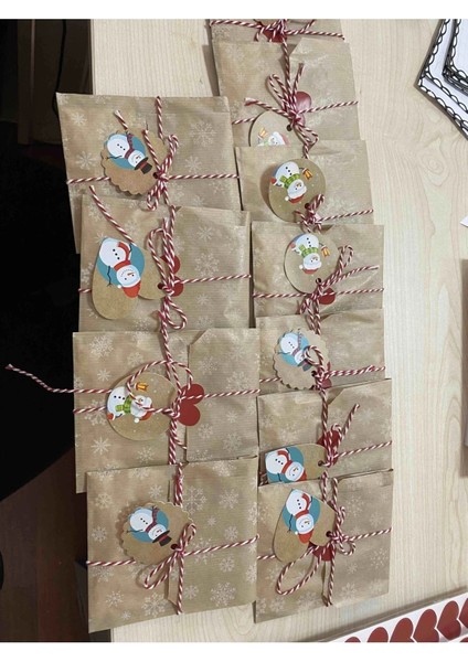 100 Adet 11X20 Kar Desenli Minik Boy Hediye Paketi Yılbaşı Temalı Hediye Ambalaj Kese Kağıdı indirimleri