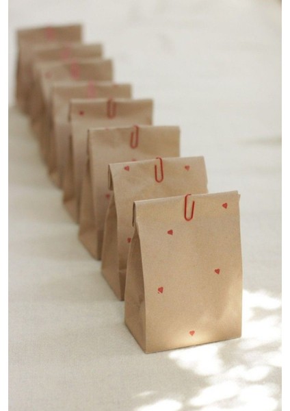 50 Adet Kare Dipli (Dik Duran) Kalın Kraft Hediye Kağıdı Kese Kağıdı Ebat 13X24 fırsatları