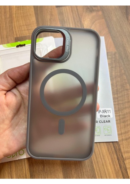 Apple iPhone 11 / Xr Magsafe Kılıf (Screen Protector ) modelleri