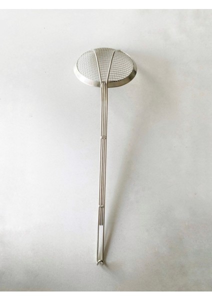 Endüstriyel Metal Kevgir, 20 cm Çap, Dayanıklı ve Kullanışlı Tasarım fiyatları