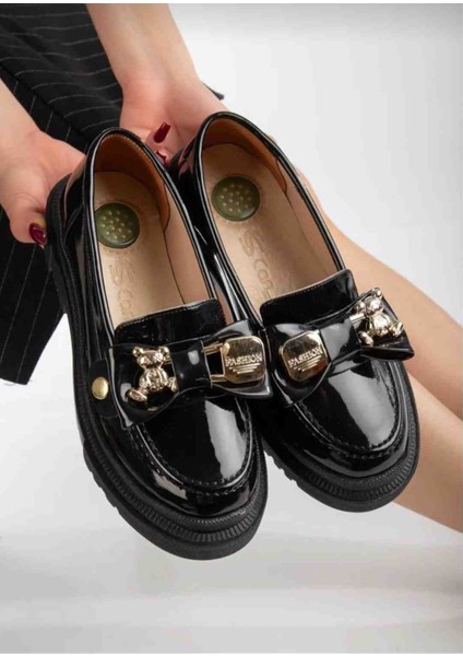 Loafer Siyah Rugan Gold Ayıcık Toka Detaylı Rahat Ayakkabı fiyatları