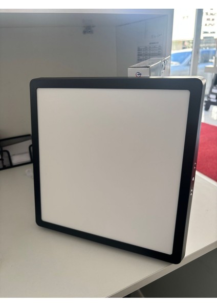 Beyaz 24W Kare Tavan Armatürü, Şık ve Modern Aydınlatma Çözümü fiyatları