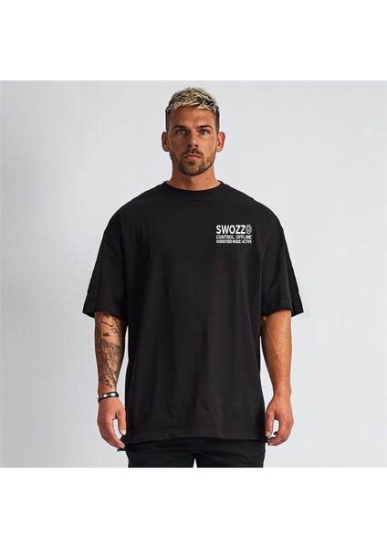 Siyah Regular Fit Erkek Tişört – Oversteer Syndicate Tasarımı | Swozz Gece Yarışı Koleksiyonu