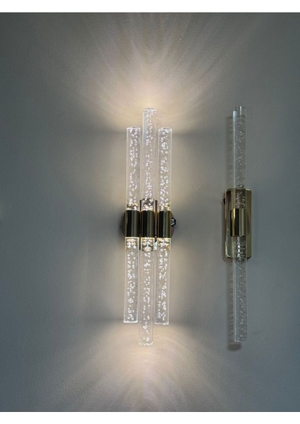 Şık ve Modern 51 cm LED Duvar Aplik, Zarif Altın Renkli, Pil ile Çalışır