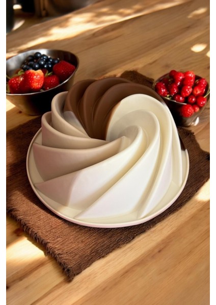 Gıda Ile Temasa Uygun Güllü Silikon Kek Kalıbı 23 cm