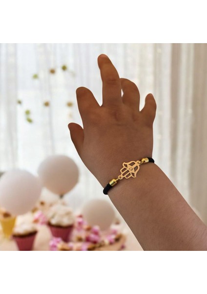 Ü Harfine Özel Hamsa Motifli 14 Ayar Altın Plakalı Siyah İpek Örgülü Hediye Bileklik-509 Harf
