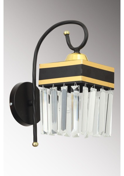 Siyah Kule Kristal Taşlı Sarı Şeritli Kare Aplik Modern ve Şık Dekorasyon Parçası modelleri