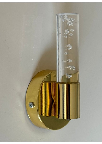 Şık Altın Kaplamalı Duvar Aplikası ile Evinize Zarafet Katın