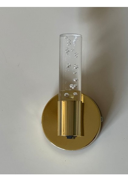 Şık Altın Kaplamalı Duvar Aplikası ile Evinize Zarafet Katın modelleri