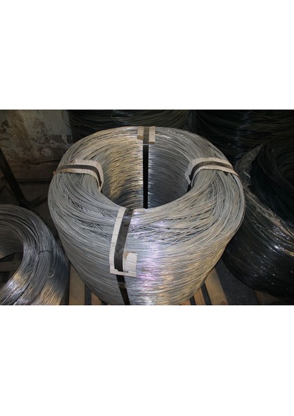 3 mm Galvanizli Tel, 5 Metre, Gri Renk, Dayanıklı ve Uzun Ömürlü Kullanım Sağlar fiyatları