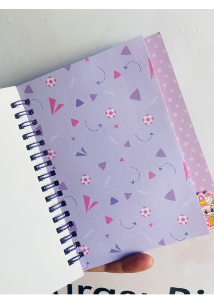 Labubu Sticker Etiket Çıkartma 16 Sayfa (300 Adet) Su Geçirmez+Opak 8 Sayfa Not Defteri fırsatları