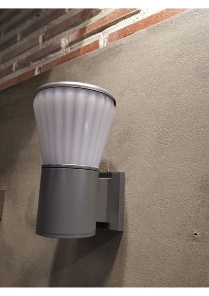 Gri Renkli Dekoratif E27 Bahçe Aplikası, Şık ve Havalı Dış Mekan Aydınlatması fiyatları