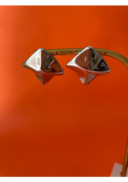 Xuping Asimetrik Kare Model Silver Küpe