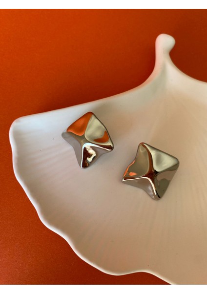 Xuping Asimetrik Kare Model Silver Küpe modelleri