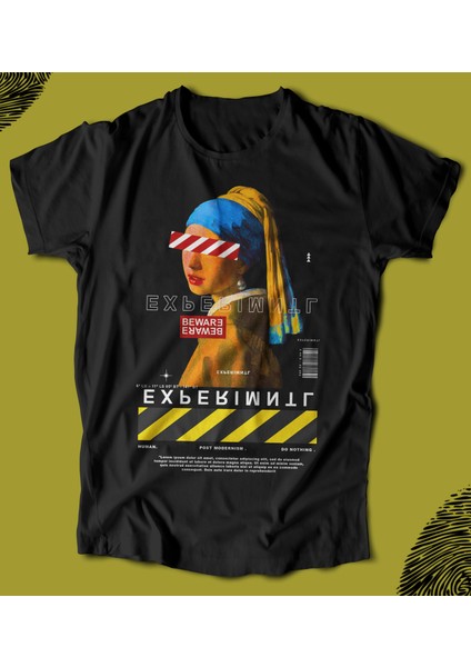 'inci Küpeli Kız - Abstract Version‘ Baskılı 'regular-Fit' Unisex Tişört