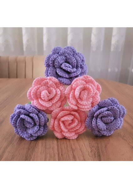 Örgü Çiçek Buketi, Örgü Gül Buketi, Şeker Pembe-Lila Renk Karışık Yapay Çiçek, Anneler Günü Sevgililer Günü Özel Günler Hediye Yapay Çiçek, Gift And Flowers modelleri